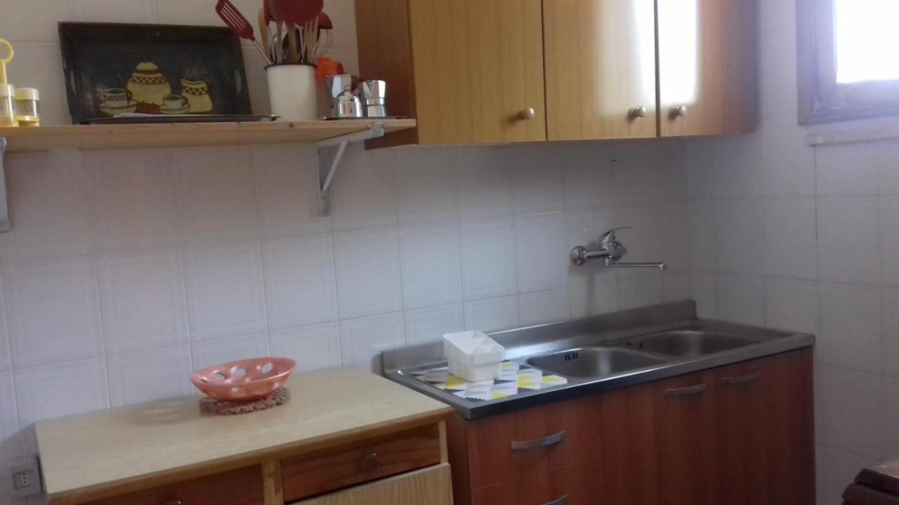 Casa Vacanza Da Anna Сант-Исидоро Экстерьер фото